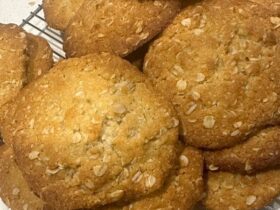 Anzac Biscuits served