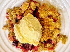 Berry Crumble in dish