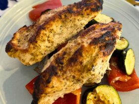 Air fryer Greek Chicken and Vegetables plated